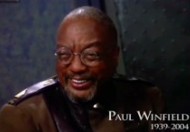 Nella foto (Credit: Warner Home Video), l'attore Paul Winfield nel ruolo del Generale Franklyn.